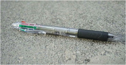 MULTIPURPOSE SCREWDRIVER PEN